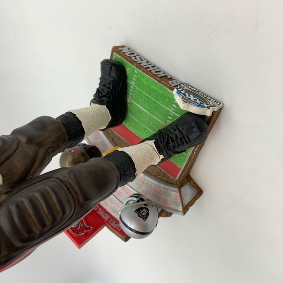 VTG Tampa Bay Buccaneers Super Bowl Champs Brad Johnson Collectible Bobblehead - Picture 9 of 17